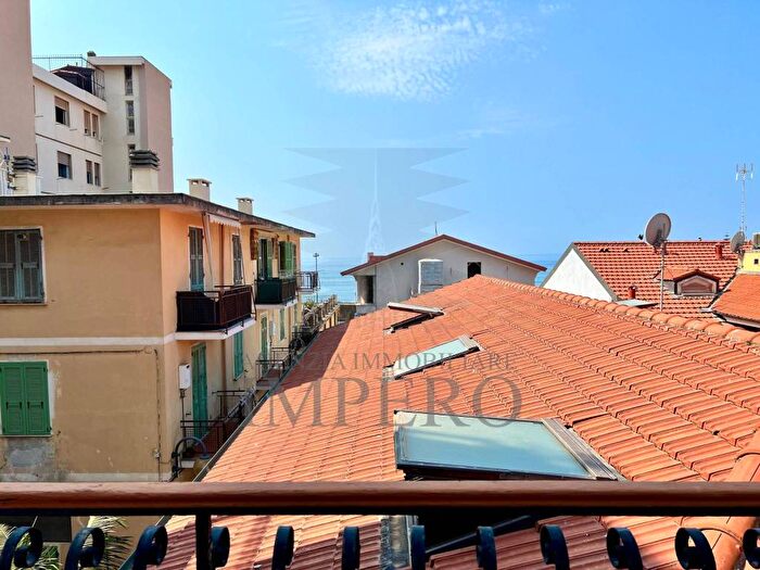 Casa con 6 locali in vendita in Via San Lorenzo, Centro, Bordighera