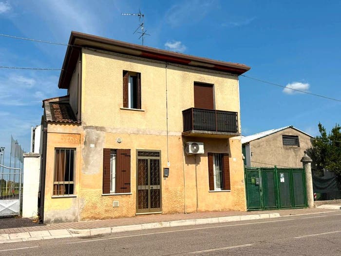 Casa quadrilocale in vendita in Centro, Legnago