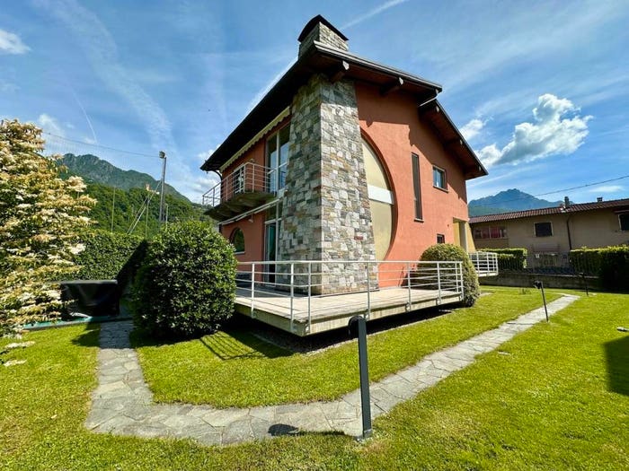 Casa con 5 locali in vendita in Via Ghiaie, Centro, Carlazzo