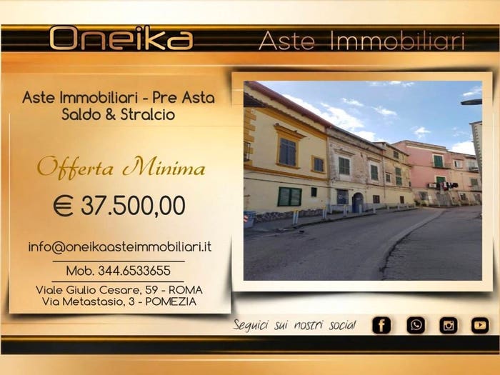 Appartamento trilocale in vendita in Via Chiesa di Polvica, Chiaiano, Napoli