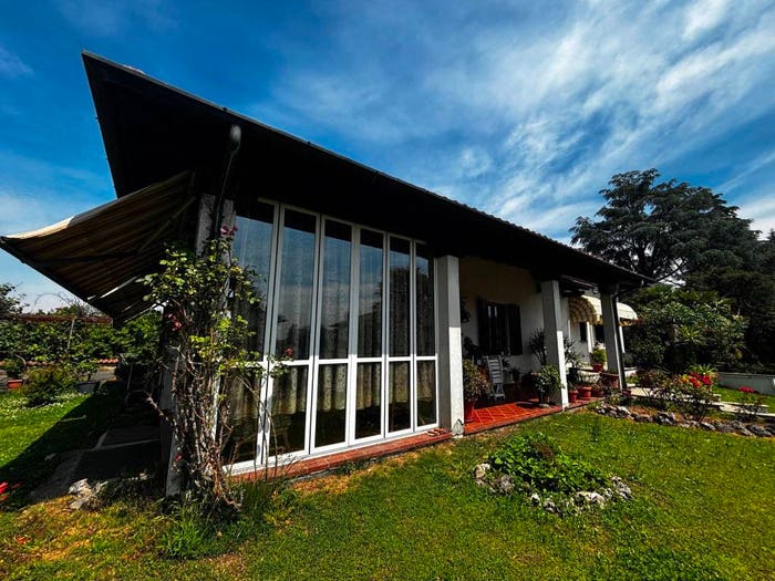 Casa con 6 locali in vendita in Via Pietro Salvadeo, Centro, Scaldasole