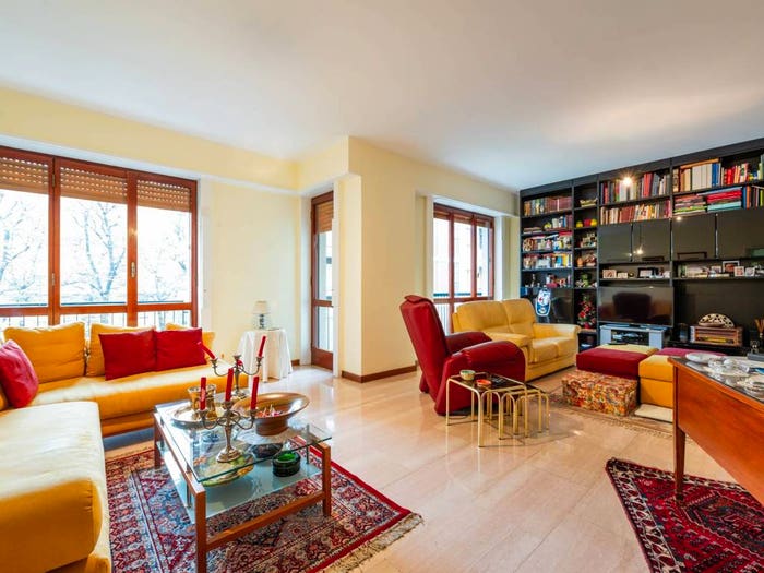 Appartamento quadrilocale in vendita in De Angeli, Milano