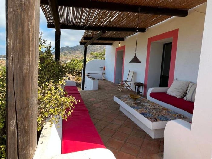 Casa trilocale in vendita in Vicolo Fiume, Pantelleria