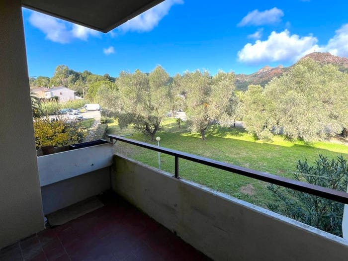 Appartamento trilocale in vendita in Viale Europa, Porto Azzurro