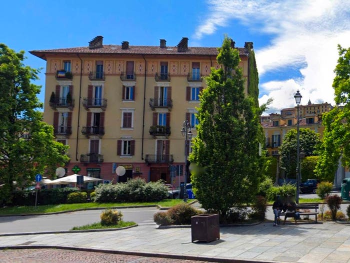 Appartamento trilocale in vendita in Piazza Martiri della Libertà, Centro Storico, Biella