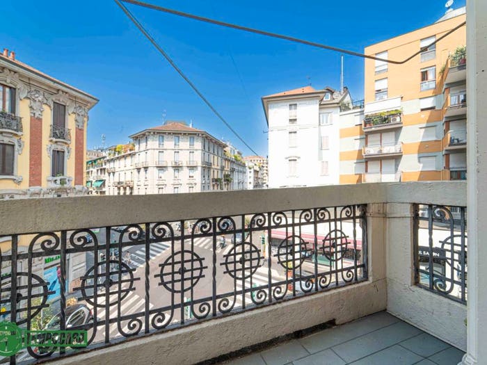 Appartamento trilocale in vendita in Via Antonio Stoppani, Morgagni, Milano