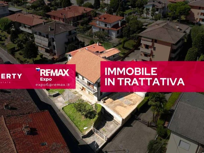 Appartamento trilocale in vendita in via San Francesco d'Assisi, Calusco d'Adda