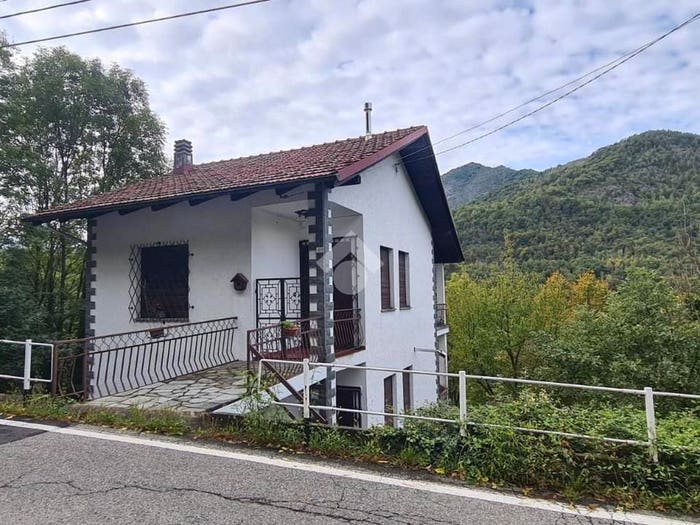 Casa con 6 locali in vendita in Frazione mombresto, Centro, Pessinetto