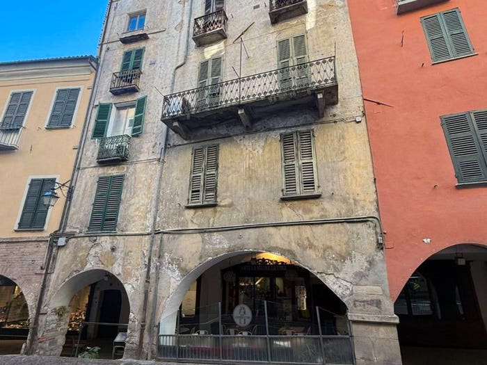 Case in Vendita e in Affitto - 2