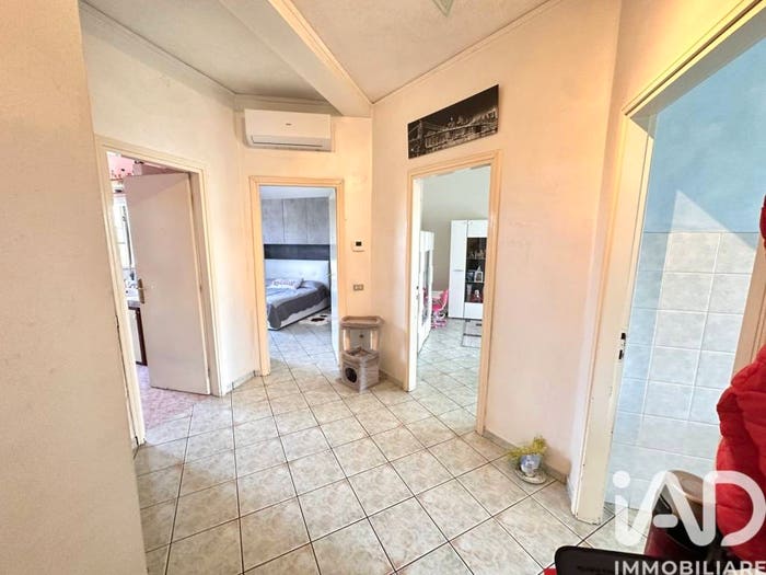 Appartamento con 5 locali in vendita in Via Achille Grandi, Centro, Mirandola
