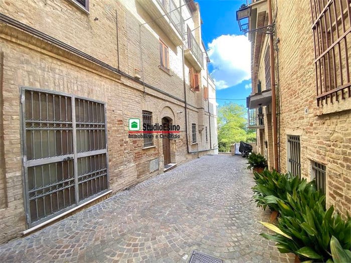 Appartamento trilocale in vendita in via Borghetto, Corropoli
