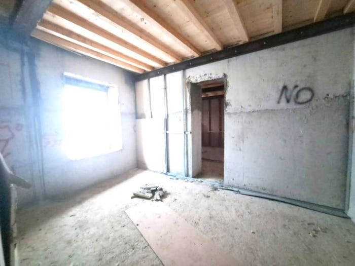Appartamento trilocale in vendita in Centro, Massa