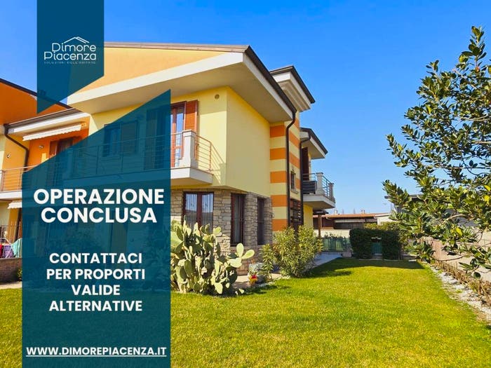 Casa con 6 locali in vendita in Via Luigi Cherubini, Podenzano
