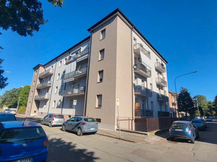 Appartamento con 5 locali in vendita in Via Golgi, Villaggio Zeta, Modena