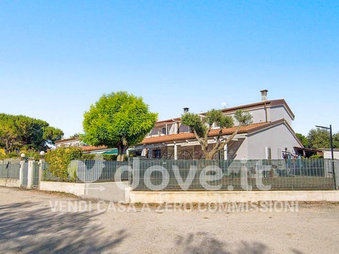 Appartamento bilocale in vendita in Via Ponte del Trave, Ponte Del Trave, Montemarciano
