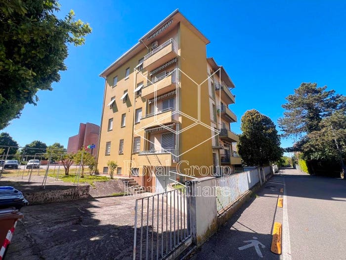 Appartamento trilocale in vendita in Via Fratelli Folli, Centro, Noceto
