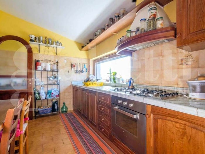 Casa con 5 locali in vendita in VIA DELLE MACERINE, Manziana
