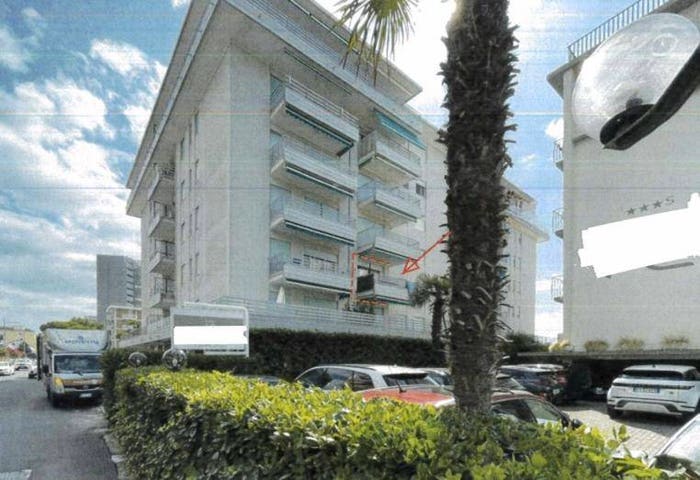 Appartamento trilocale in vendita in Via Padova, Lido Ovest Faro, Jesolo