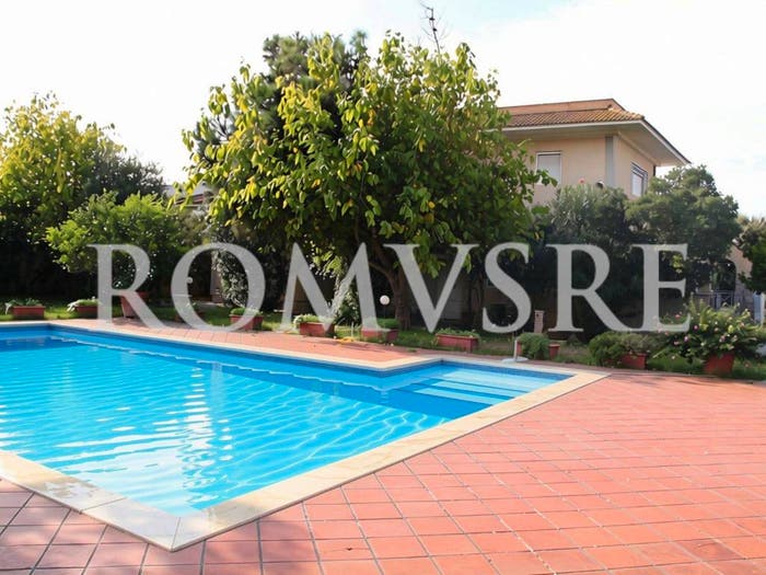 Casa con 6 locali in vendita in Lavinio Mare, Anzio