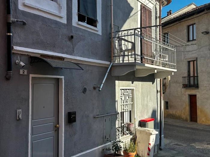 Casa quadrilocale in vendita in Via Montorone, Centro, Canale