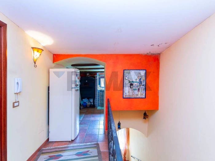 Casa con 6 locali in vendita in via chiesa vecchia, Barrafranca