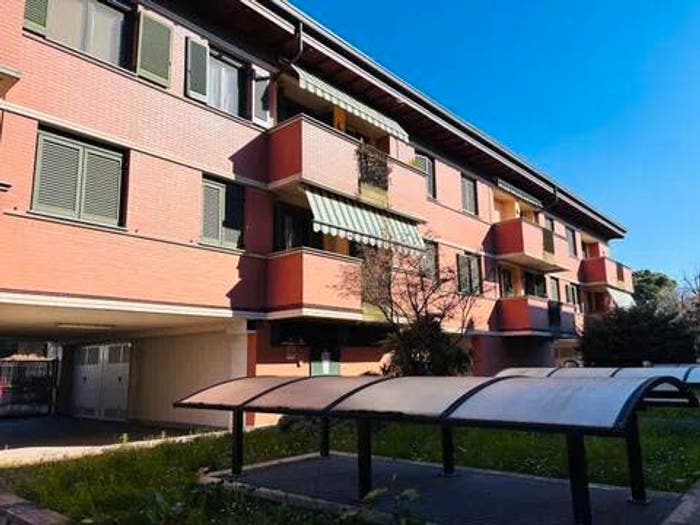 Appartamento trilocale in vendita in Via Bruno Buozzi, Passirana Biringhello, Rho