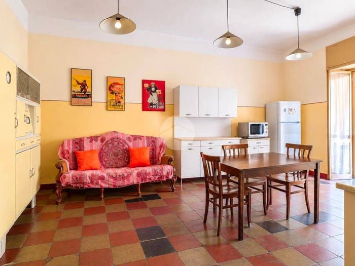 Appartamento quadrilocale in vendita in Via Dei Sardi, San Lorenzo, Roma