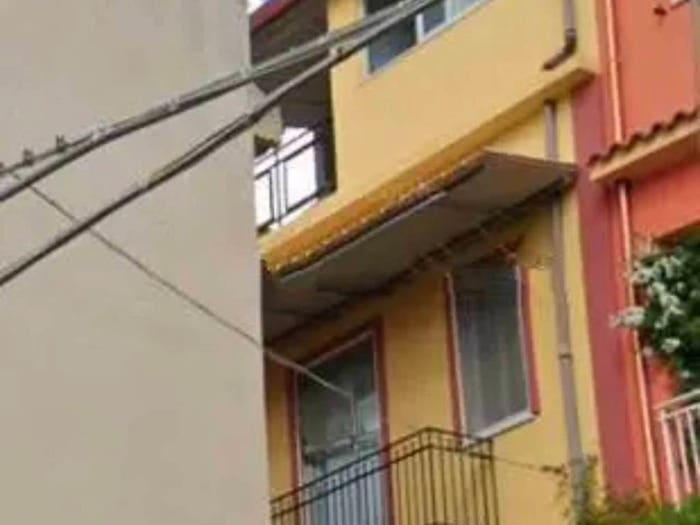Casa quadrilocale in vendita in Via Cropani, Gualtieri Sicaminò