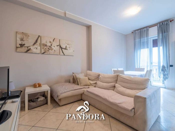 Appartamento trilocale in vendita in Via Edmondo de Amicis, Crenna Bettolino, Gallarate