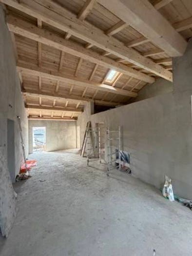 Appartamento quadrilocale in vendita in Via Umberto I, Centro, Bovolone