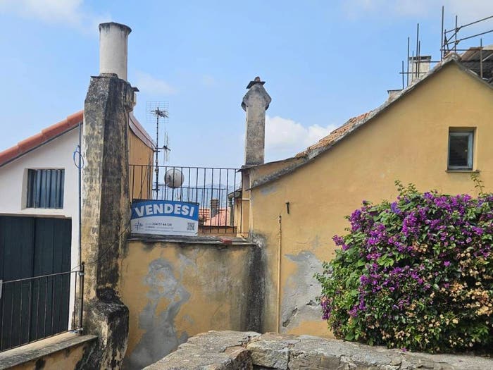 Appartamento bilocale in vendita in Via Sandor Vegh, Cervo