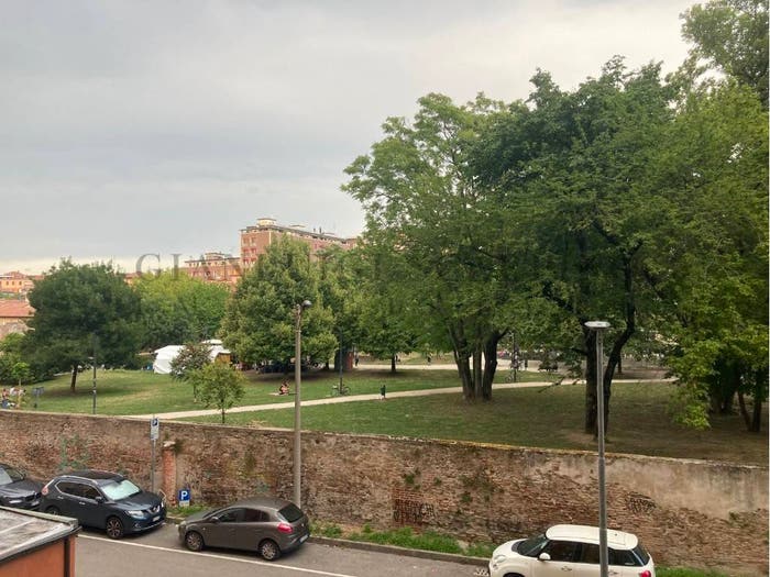 Appartamento quadrilocale in vendita in Via delle Lame, San Felice, Bologna