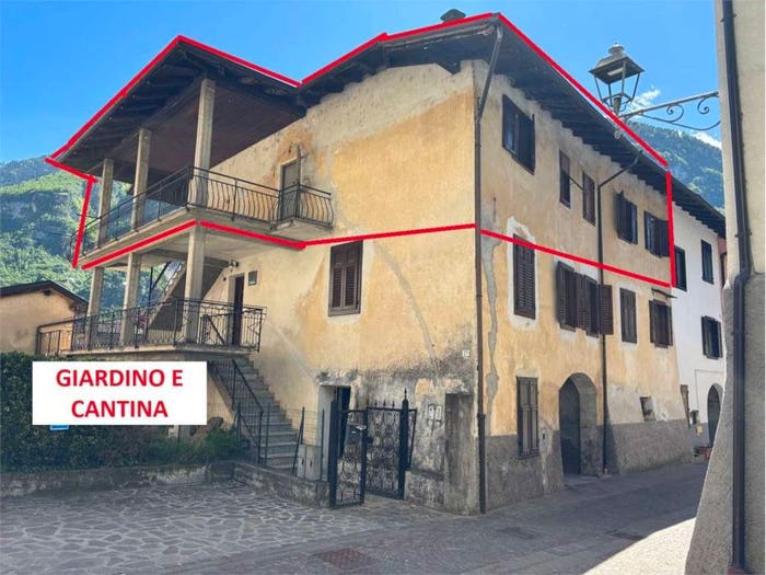 Appartamento con 6 locali in vendita in VIA CESARE BATTISTI, Centro, Grigno