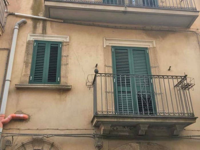 Appartamento quadrilocale in vendita in Via Madonna della Stella, Centro, Caltagirone