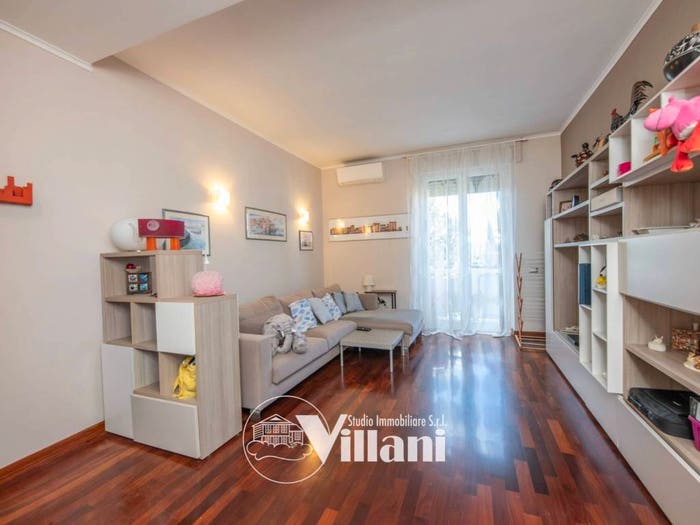 Appartamento quadrilocale in vendita in Viale Bernabò Brea, Sturla, Genova