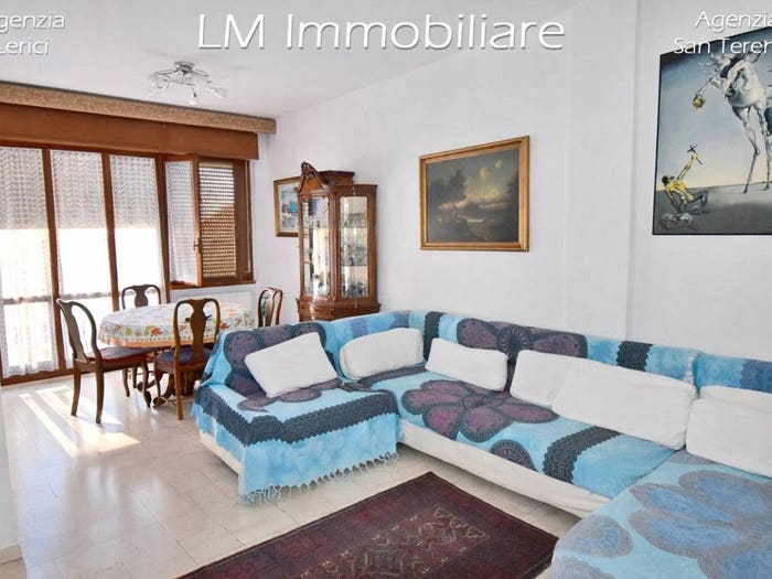 Appartamento con 6 locali in vendita in Via Gozzano, San Terenzo, Lerici