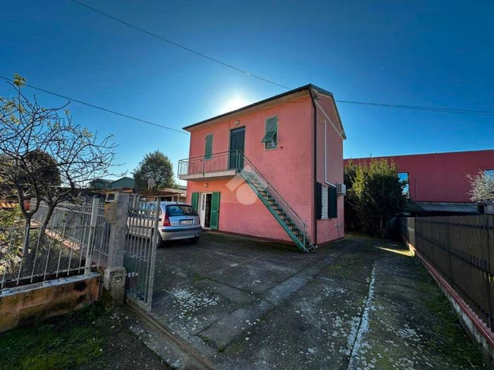 Casa quadrilocale in vendita in Via Palvotrisia, Colombiera Molicciara, Castelnuovo Magra