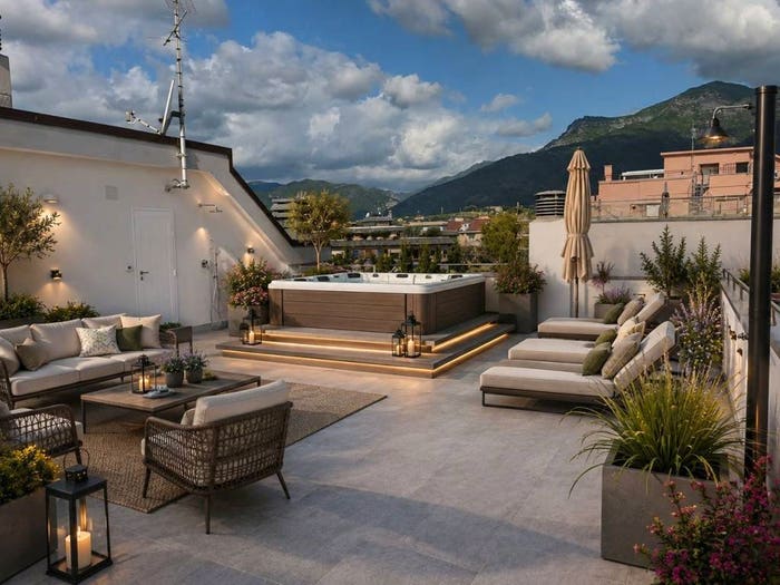 Casa trilocale in vendita in Via Antonio Fogazzaro, Centro, Loano