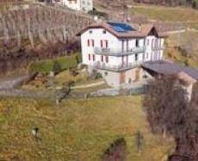 Casa quadrilocale in vendita in Frazione Dres, Cles