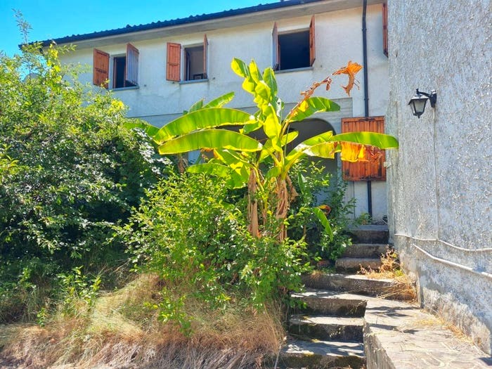Casa con 6 locali in vendita in Località Ca' Sgarioli, Santa Maria della Versa
