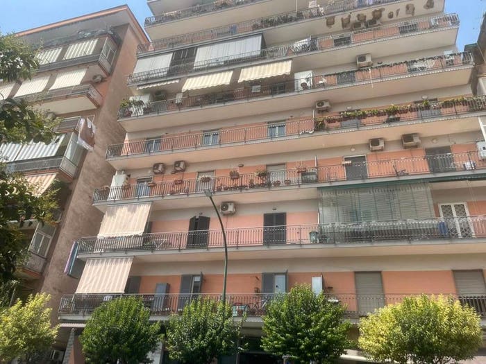 Appartamento quadrilocale in vendita in via P Di Piemonte, Centro, Casoria