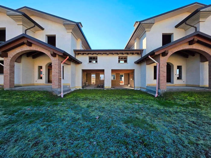 Casa con 6 locali in vendita in Via dei Pellegrini, Centro, Camisano Vicentino