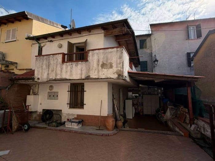 Casa bilocale in vendita in Via Fonda, Capanne Prato, Montignoso