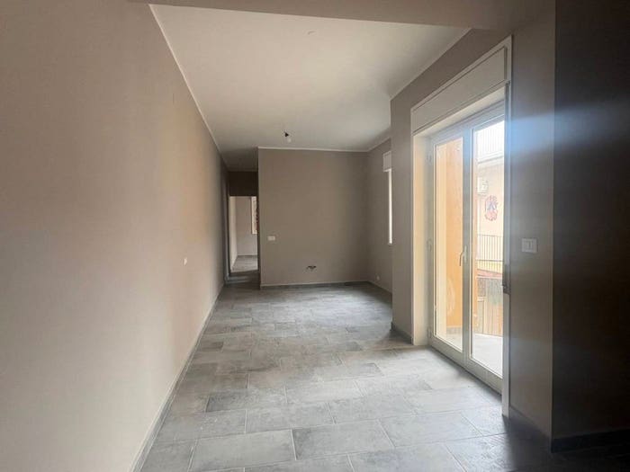Appartamento trilocale in vendita in Via Faraci, Picanello, Catania