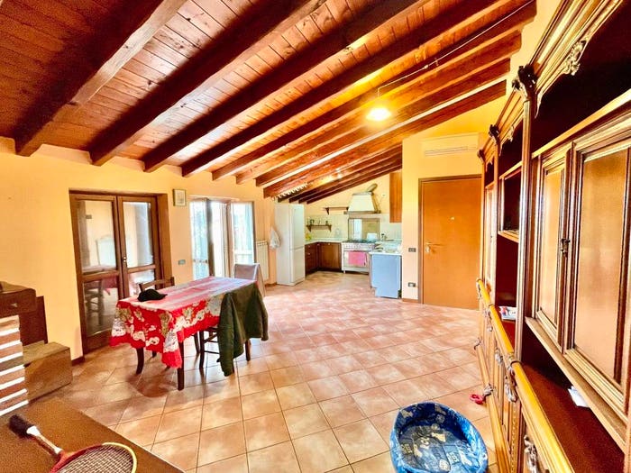 Appartamento trilocale in vendita in Via Don Emilio Marchesi, Copiano