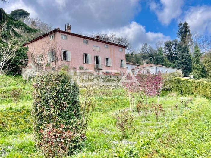Casa in vendita in Via di Vicopelago, Massa Pisana Vicopelago, Lucca