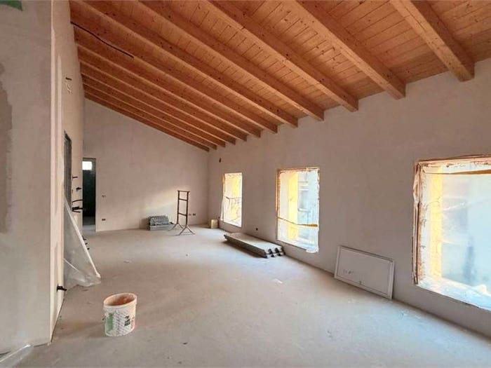 Appartamento quadrilocale in vendita in Ponte a Moriano, Lucca