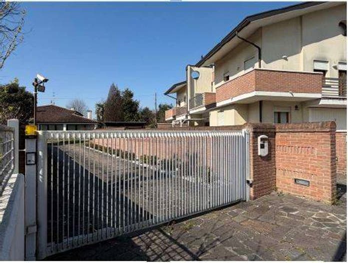 Casa con 5 locali in vendita in Via Cappello d, Noventa, Noventa Padovana