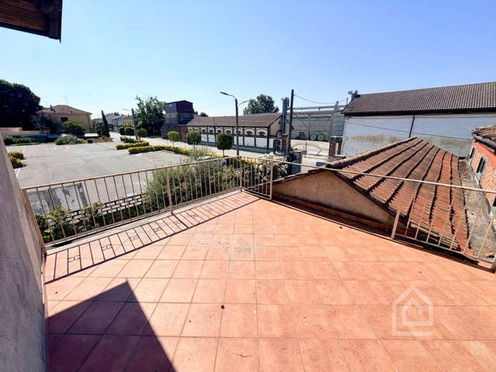 Casa con 5 locali in vendita in Via Roma, Ronsecco
