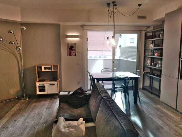 Appartamento trilocale in vendita in Via Fratelli Rosselli, Centro, Massa